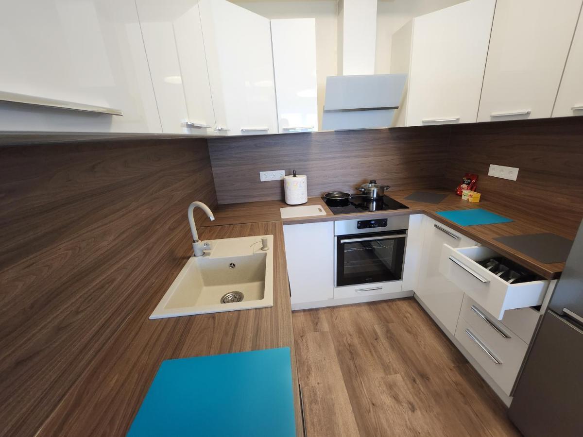 Diamond Apartment Budapeste Exterior foto